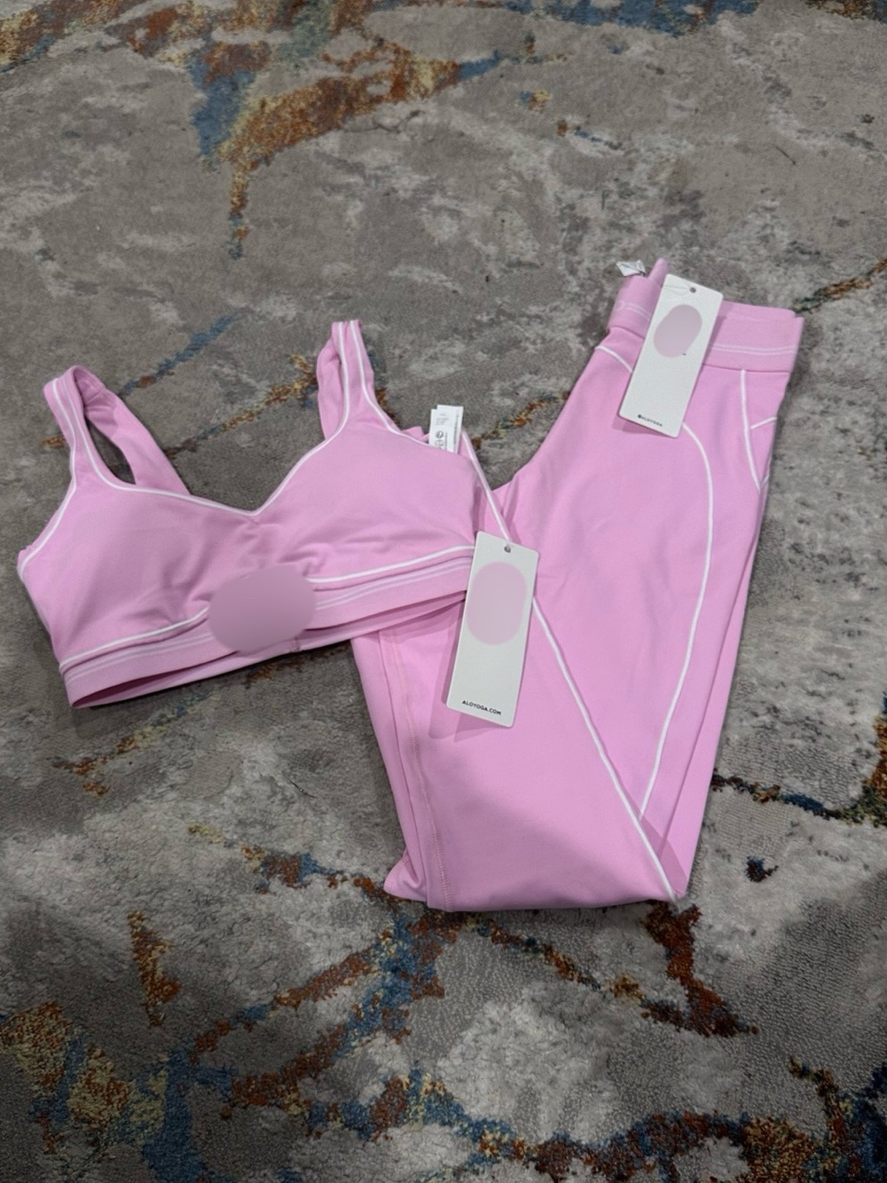Source Unknown Light Pink Seamless Sports Bra & Leggings Set